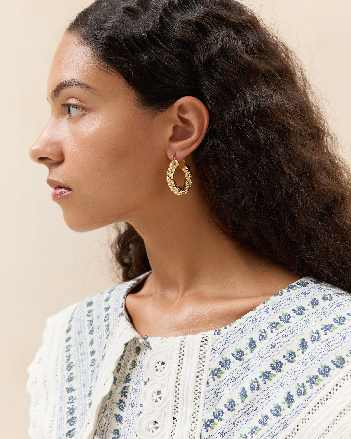 Women Loeffler Randall Atticus Gold Twisted Hoop Earrings