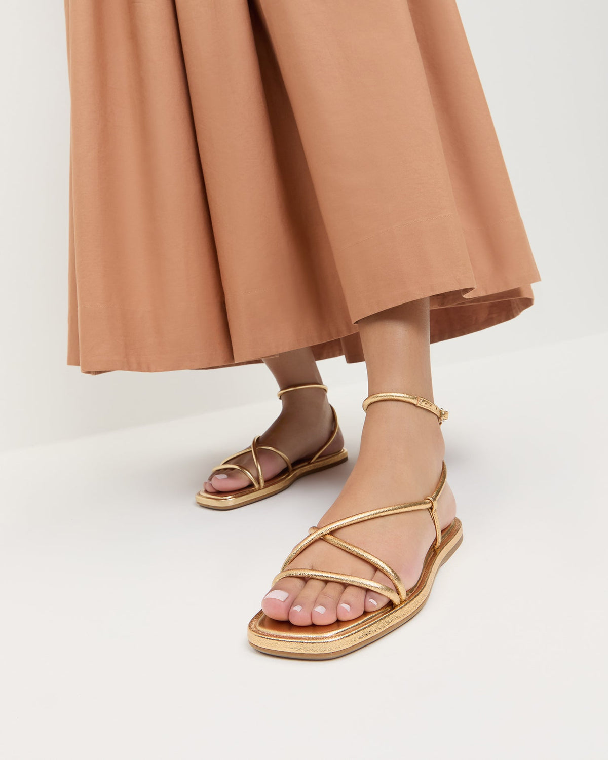 Women Loeffler Randall Noor Gold Leather Flat Sandal